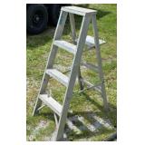 Aluminum Step Ladder