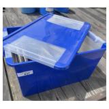 Tote with Hose