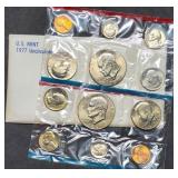 1977 US Double Mint Set in Envelope, With Ikes