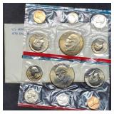 1976 US Double Mint Set in Envelope, With Ikes