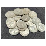 (23) Silver w. Quarters
