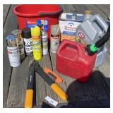 Bucket, Cleaners, Oil
