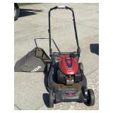 Honda Pushmower with Rear Bagger