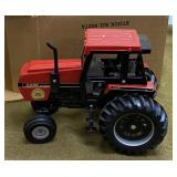 Case IH 2594 Tractor