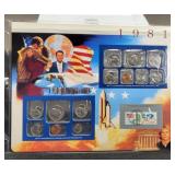 1981 Double Mint Set w/ Display