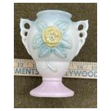 Hull 4 3/4" Vase