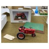 SpecCast M Tractor