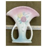 Hull 8 1/2" Double Handle Fan Vase