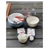 Corelle, Scissors and More