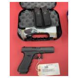 Glock 22 .40 Pistol