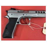 SAR USA P8L 9mm Pistol