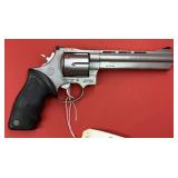 Taurus 44 .44 mag Revolver