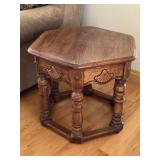 24' Octagon Lamp Table