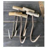 Hay Hooks