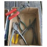 Pliers