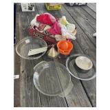 Dish Towels, Juicer, Pie Pans