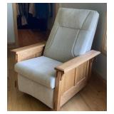 Oak Mission Rocker Recliner