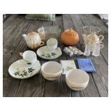 Teapots, Berry Bowls, Snack Sets