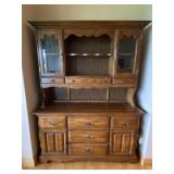 Stepback Hutch