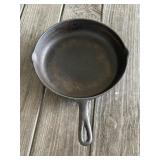 10 1/2' Iron Skillet