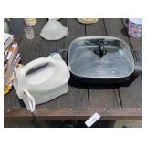 Electric Skillet and Hand Mixer