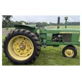 John Deere 2510 Tractor
