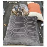 Throw Pillows