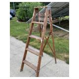 5' Wood Step Ladder