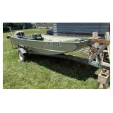 Lowe 14' Aluminum Jon Boat & Trailer