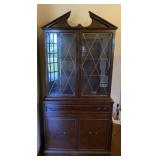 6' Mahogany China Cabinet