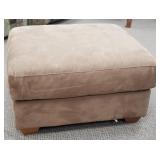 Tan Ottoman