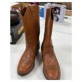 Size 8 1/2 Boots