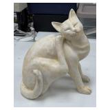 13" Resin Cat