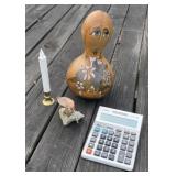 Large Calculator, Decorations