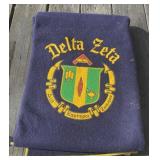 Delta Zeta Lap Robe