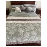 Queen Size Bedding