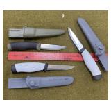 2 Morakniv & 1 Mora Sheath Knives