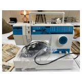 Singer Sewing Machine with Pedal