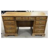 Broyhill Oak Kneehole Desk