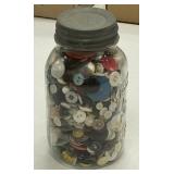 Quart Jar of Buttons