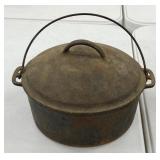 Cast Iron Dutch Oven with Lid