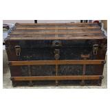 Flat Top Wood Trunk