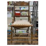 Hip Hugger Chair