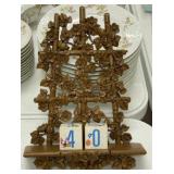 Homeco Plastic Shelf & Numbered Blocks
