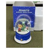 Peanuts Musical Snow Globe