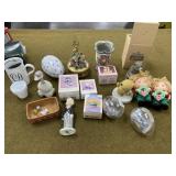 Ornaments, Collectibles