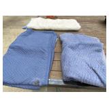 3 - Packing Blankets