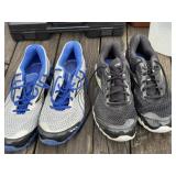2 - Pair Reebok Tennis Shoes