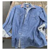 High Sierra Size L Denim Shirt
