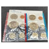 1977 Double Mint Set